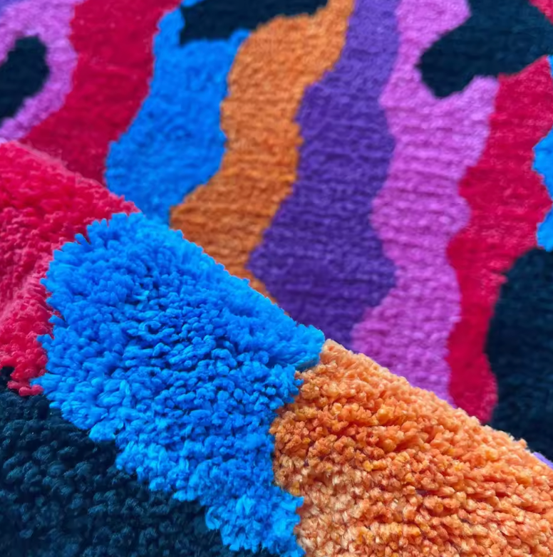 'Faded' Smiley Face Wavey Rug